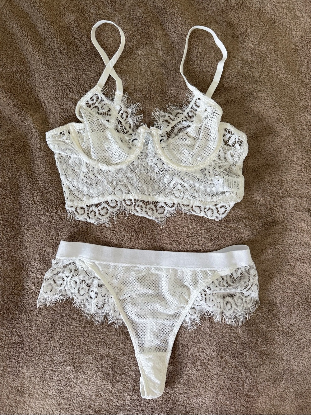 Honeybum Lace Bralette & Panty Intimates Set White Size Small
